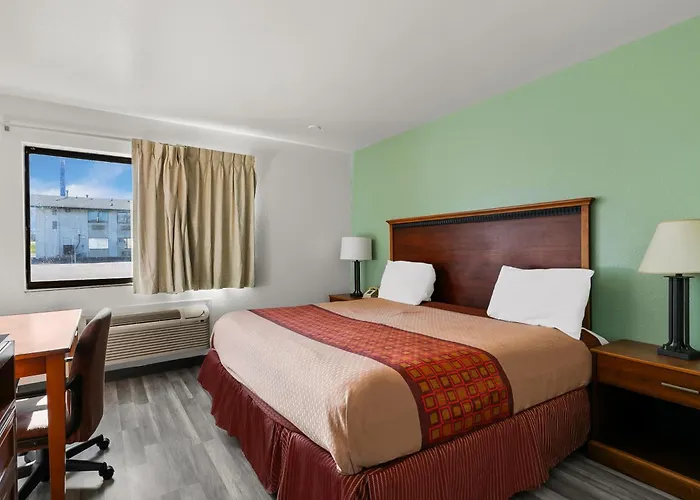 Americas Best Value Inn - Lincoln Airport