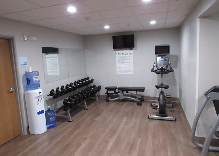 Holiday Inn Express Hotel & Suites Lincoln South By Ihg